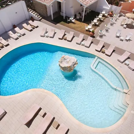 Arbareto Hotel